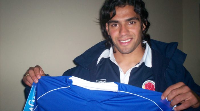 Falcao con la camiseta de Millos